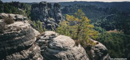 ausblick von der bastei auf die honigsteine